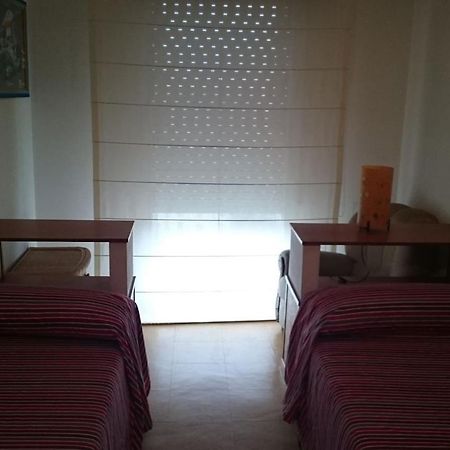 Se Alquila Piso Centrico En Sanxenxo C/Garaje公寓 外观 照片